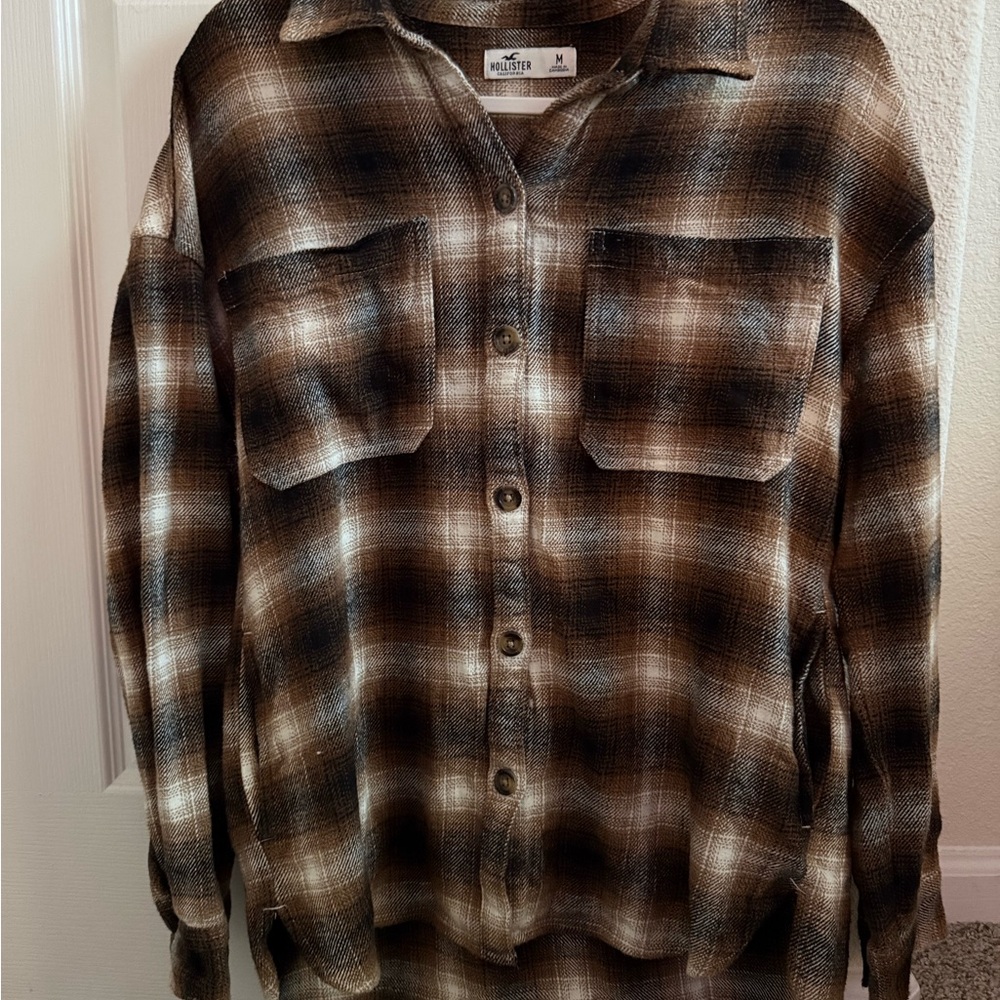 Hollister Men's Black and Brown Plaid Shirt